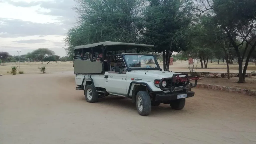 Vehicles from the Libra Tours archive